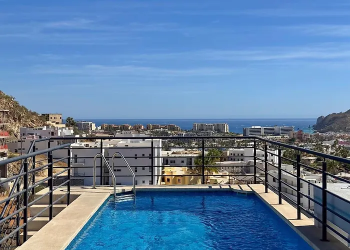 2 Bedroom Wake Up To Unique Views From Your Balcony Сasa de vacaciones