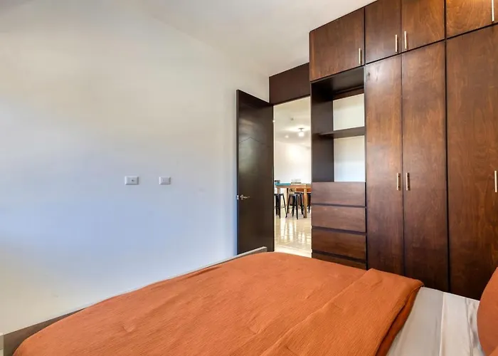 2 Bedroom Wake Up To Unique Views From Your Balcony Сasa de vacaciones Cabo San Lucas