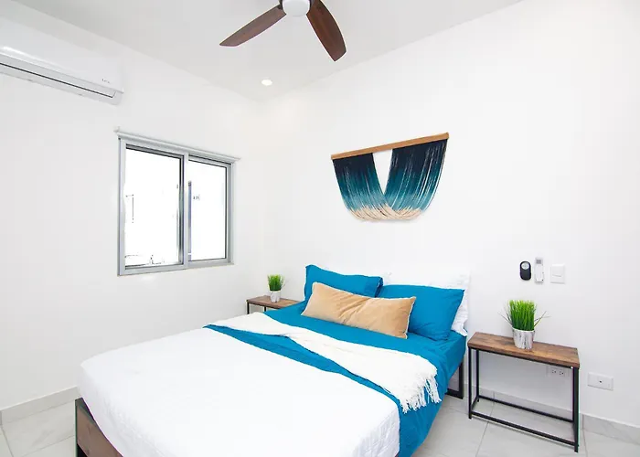 Сasa de vacaciones 2 Bedroom Wake Up To Unique Views From Your Balcony Cabo San Lucas