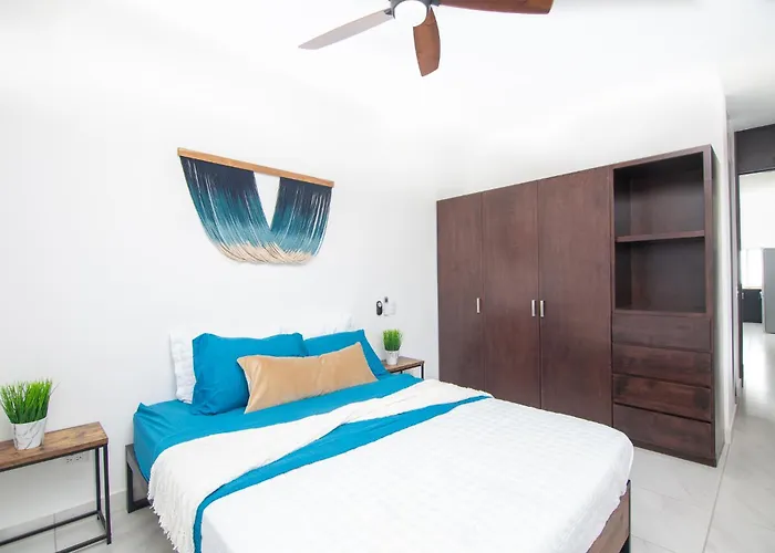 2 Bedroom Wake Up To Unique Views From Your Balcony Сasa de vacaciones Cabo San Lucas