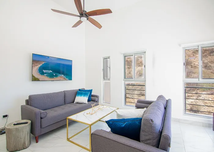 2 Bedroom Wake Up To Unique Views From Your Balcony *